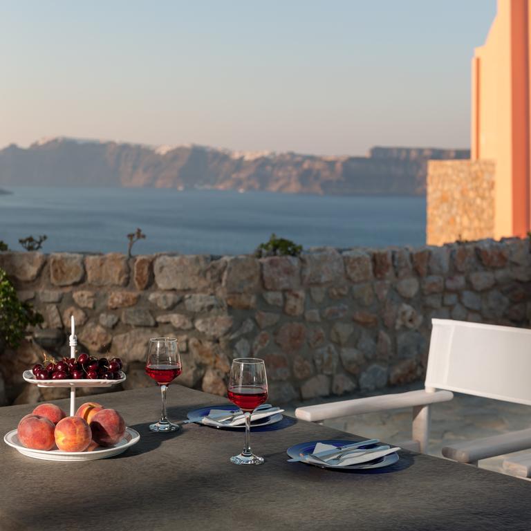 Red Cliff Villa 2Bedroom Villa With Caldera View And Plunge Pool Akrotírion Kültér fotó