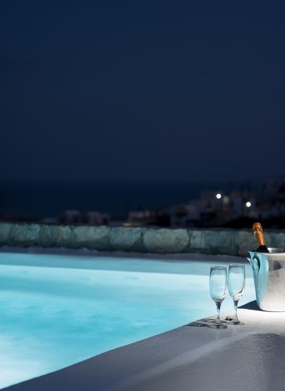 Red Cliff Villa 2Bedroom Villa With Caldera View And Plunge Pool Akrotírion Kültér fotó
